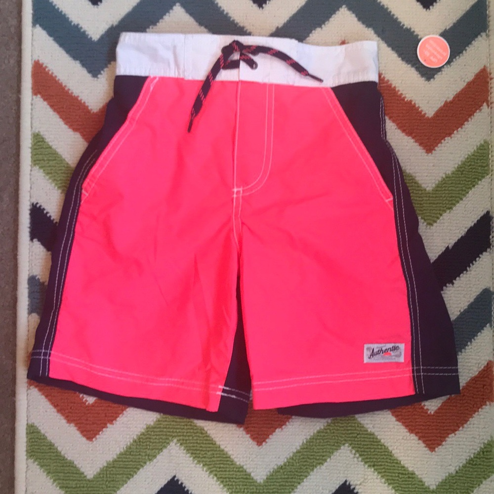 Brand new boys size 7 Carters swimming trunks. ❤️